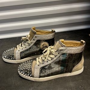 Christian Louboutin Sneakers - Mirror/Beige Suede/Spiked